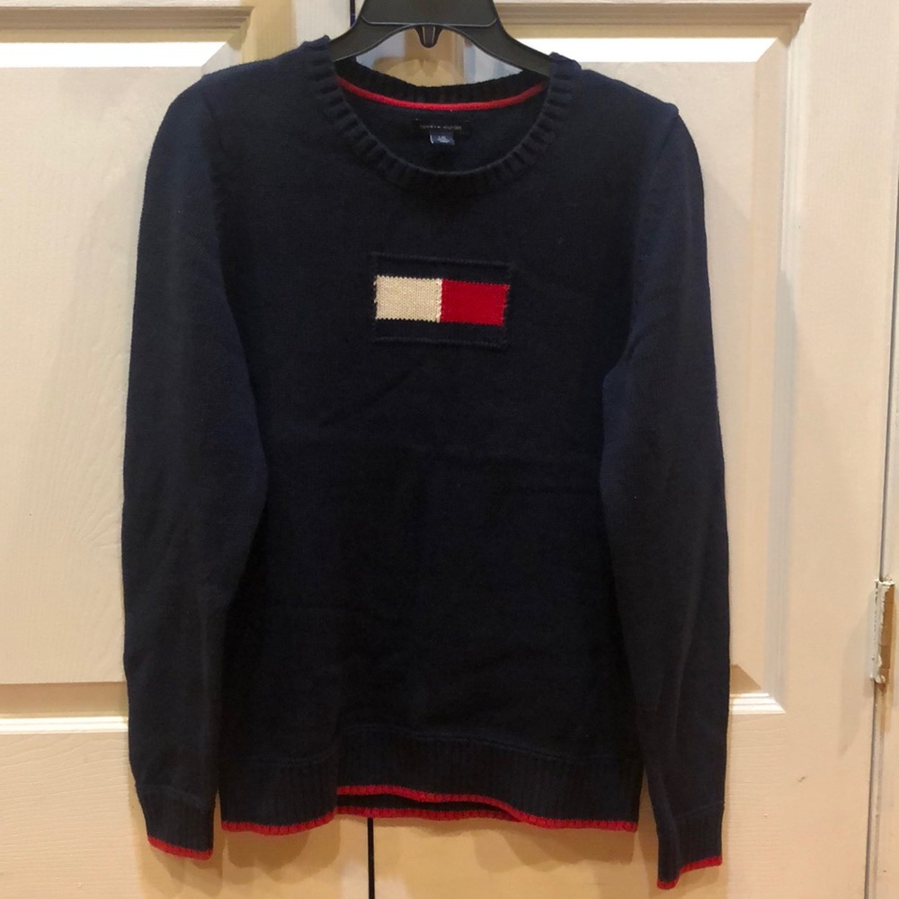 NWT Tommy Hilfiger women sweater size L